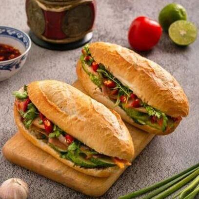 Banh Mi- Vietnamese Cuisine  with chef Thuy  en anglais seulement